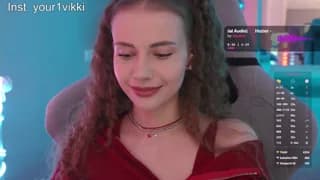-VikkiL0vesCheese- - bongacams