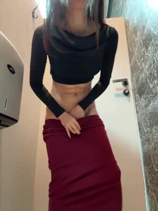 -_MiaQueen_- - stripchat