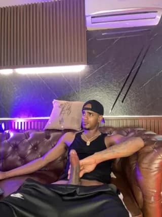 AaronCruz_ - stripchat