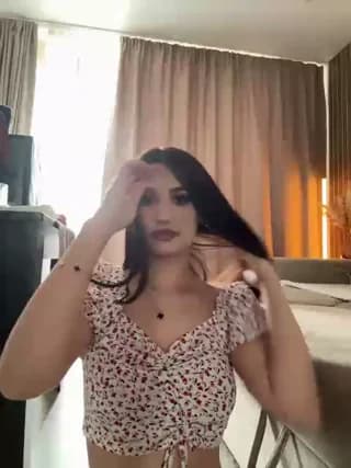 Alliina-leee - bongacams