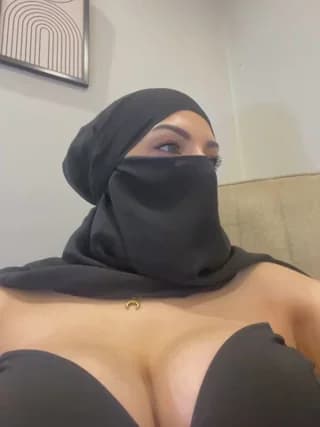 Amberonee31 - stripchat