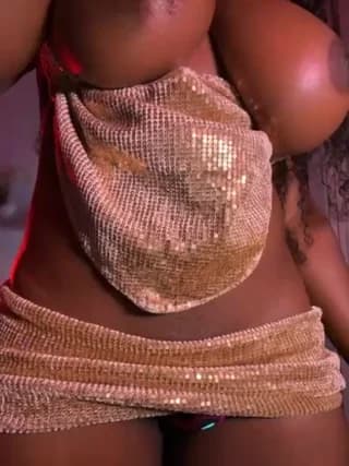 Blaackcat - stripchat