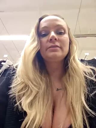 Bondgirl_013 - stripchat