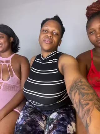 Boneca25 - stripchat