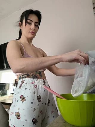 CrazyPussy07 - bongacams