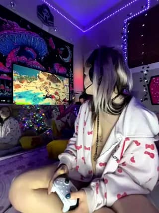 Cutiepiespanks - stripchat