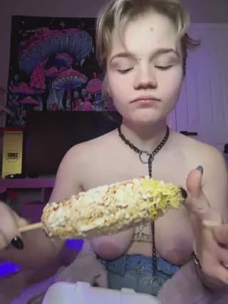 Cutiepiespanks - stripchat