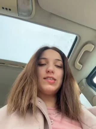 DollyTall - stripchat