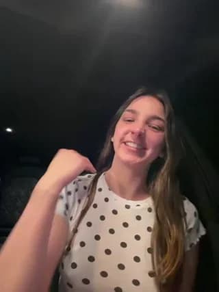 DoriDelux66 - stripchat