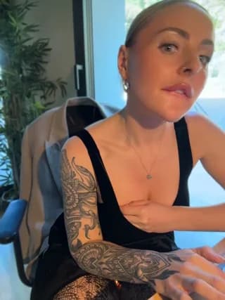 EmaSalis - stripchat