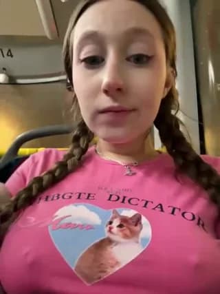 FroggyAnna - stripchat