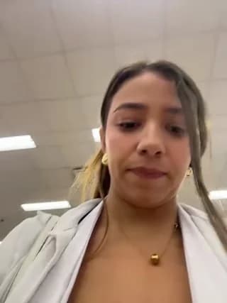 Hall_16 - stripchat