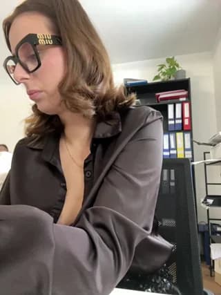 Hii_Lolla - stripchat