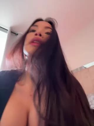 Im_Valentina - stripchat