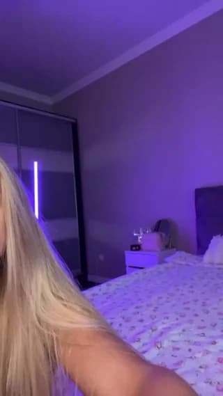 JessIsLove - stripchat