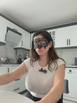 KnellForQueen - stripchat