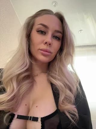 Lovensesgirl - bongacams