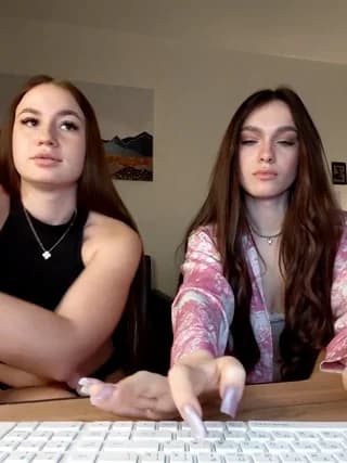 MayaGlow - stripchat