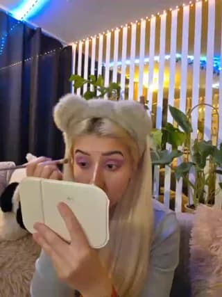 MiaLiaHot - bongacams