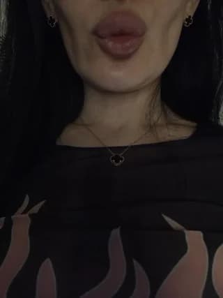 Mikki88K - bongacams