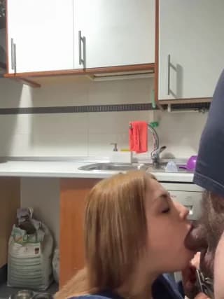 Noeliagglow - stripchat