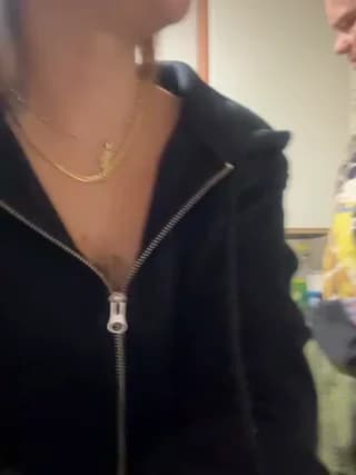 Noeliagglow - stripchat