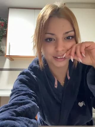 Noeliagglow - stripchat