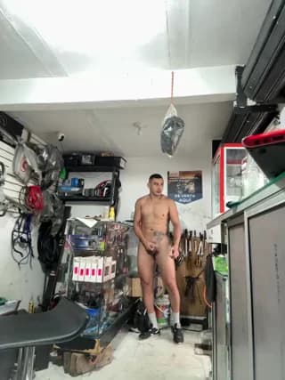 Paul22cm- - stripchat