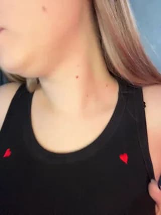 Peach--Alice - bongacams