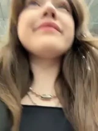 Peachy_Dream - stripchat