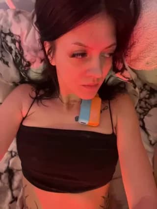 Pubertati - bongacams