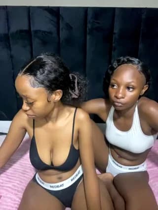 SexyPetitex25 - stripchat