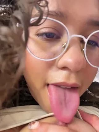 Shara_dreams - stripchat