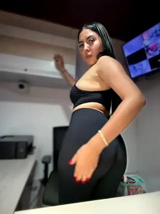 Sofia_Collins- - stripchat