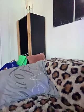 SpicyVicky - stripchat