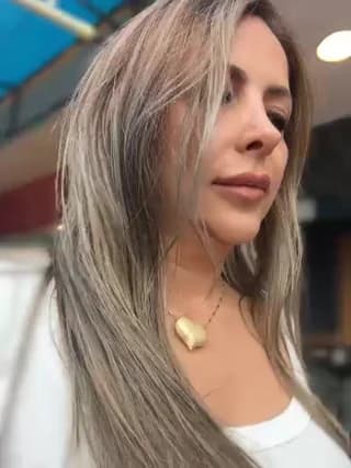 _Abril-Office1 - stripchat