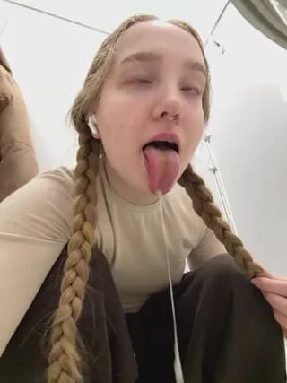 bambi_lu - stripchat