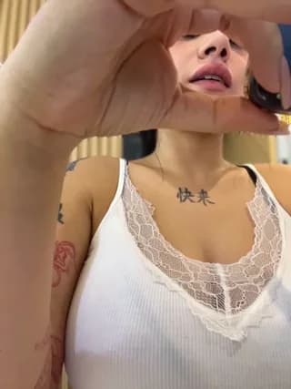 clarachanelricek - stripchat