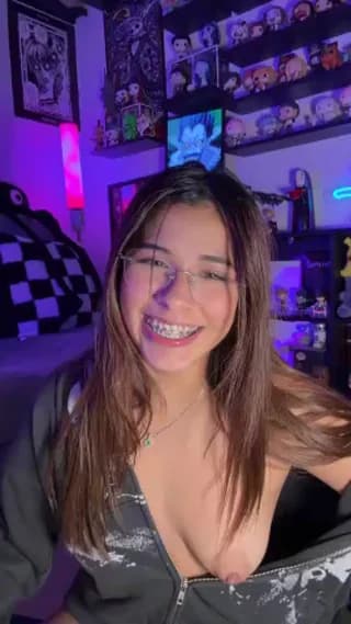 crystal_bunny7 - stripchat