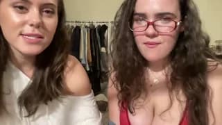 lucyvale22101 - chaturbate