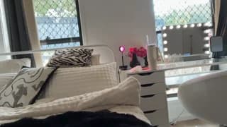 luvlivvyy - chaturbate