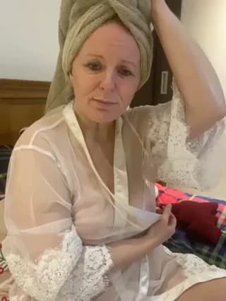 madamlillyrose - stripchat