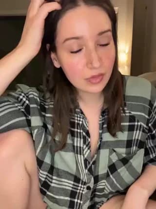 nerdynina - stripchat