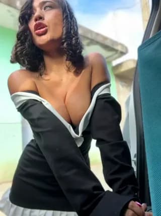 sexi_noemi - stripchat