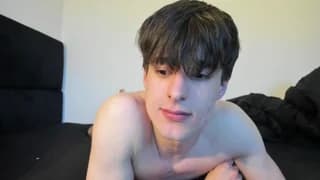 skinnyguywithbigd - chaturbate