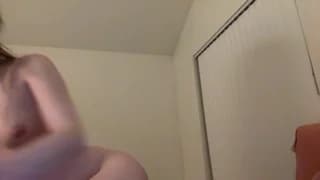 tinytittytia - chaturbate