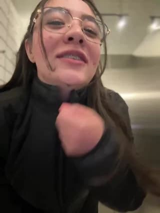 vaneelee - stripchat