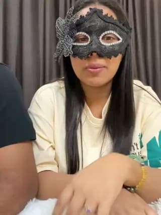 vickyandtania - stripchat