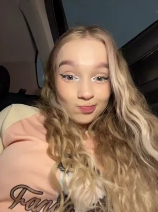 -teenytiny- - stripchat