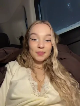 -teenytiny- - stripchat